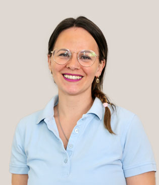  Renate Zenunaj